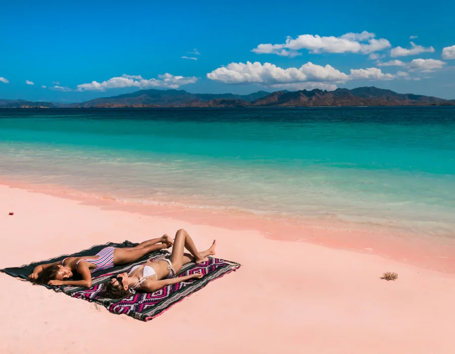 PINK BEACH